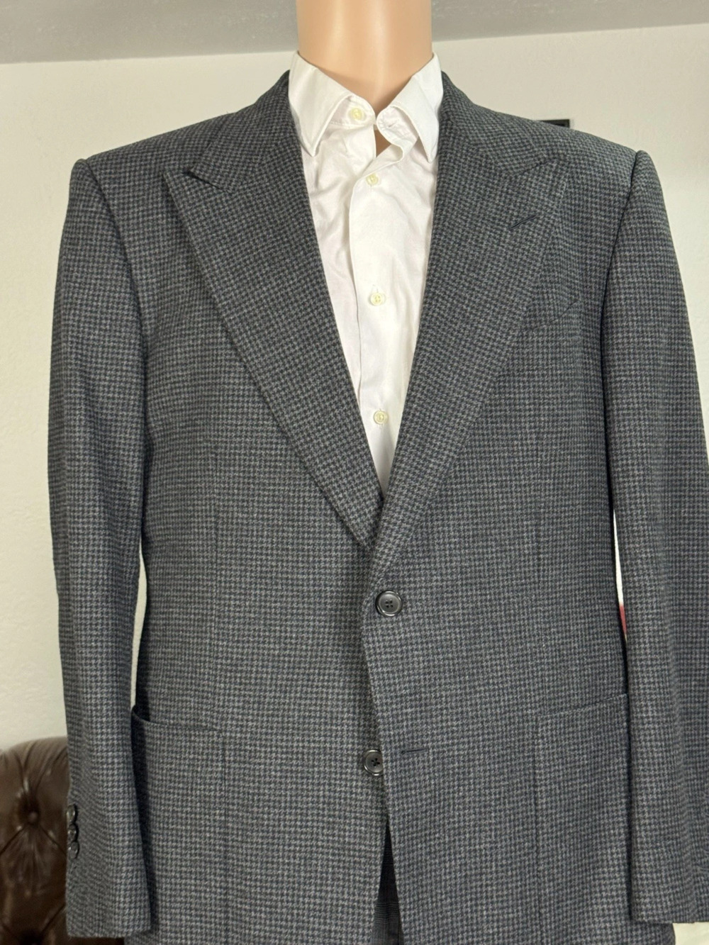 Tom Ford Gray Houndstooth Tweed Peak Lapel Blazer Sportcoat 54 44R Windsor